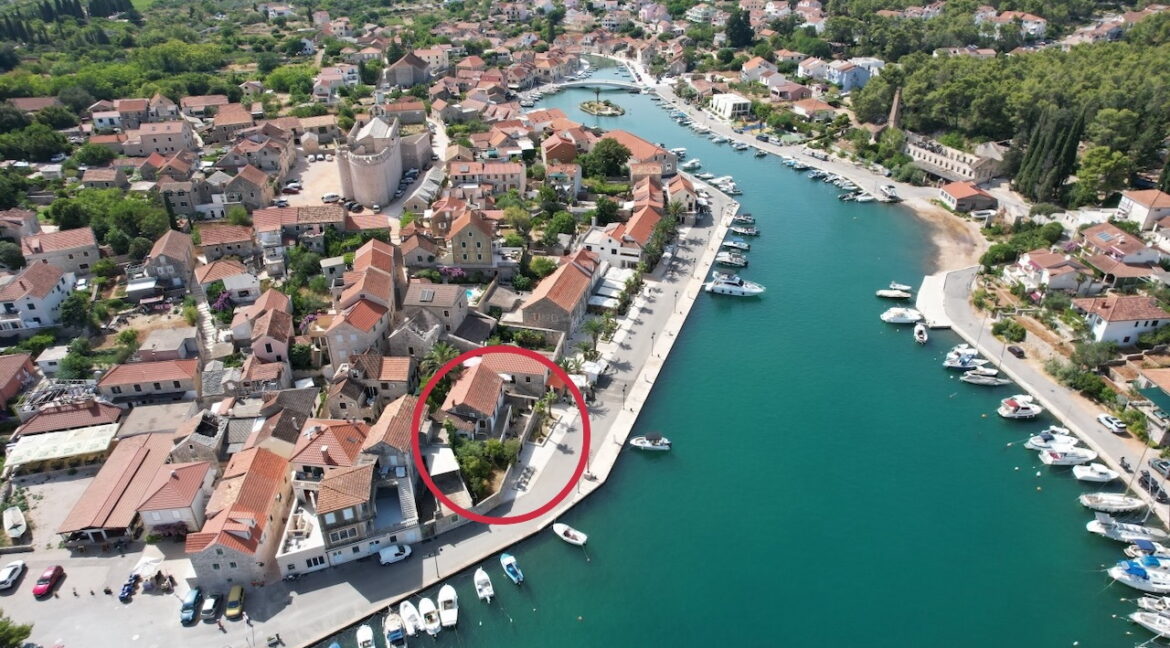 Waterfront Stone House Vrboska Hvar