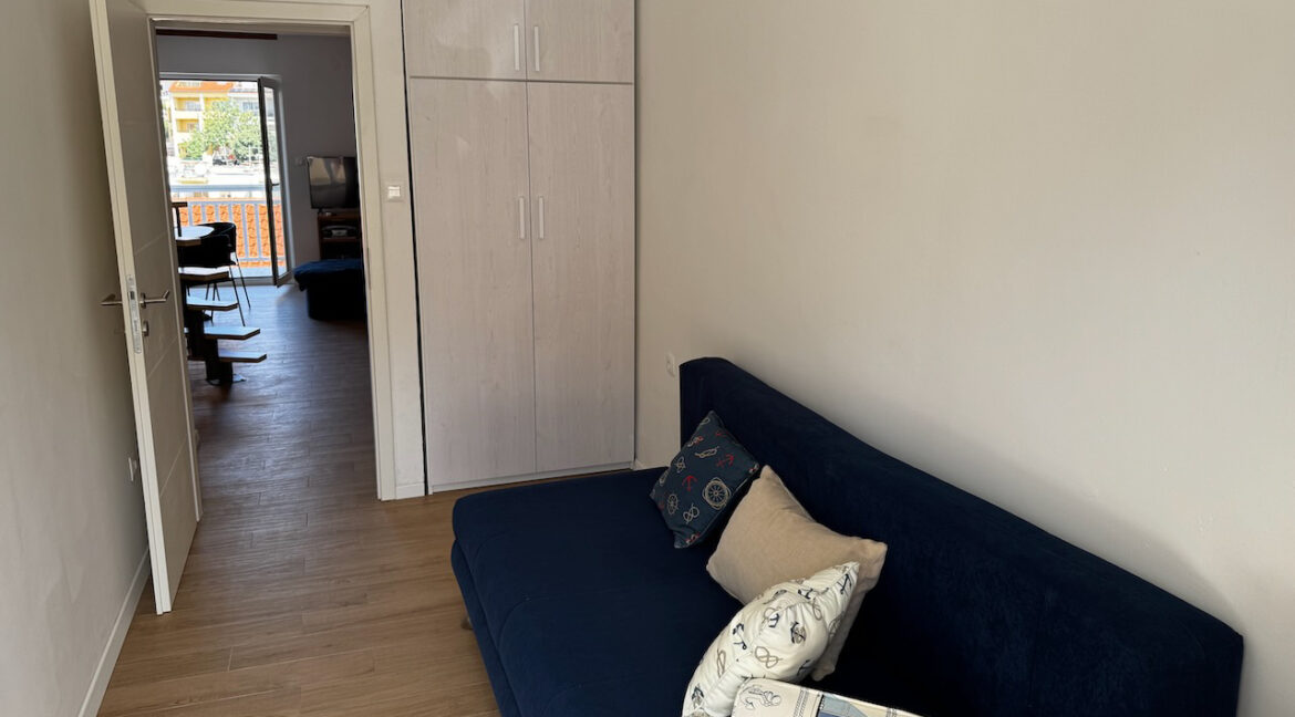 Hvar Town sea view duplex – bedroom with balcony