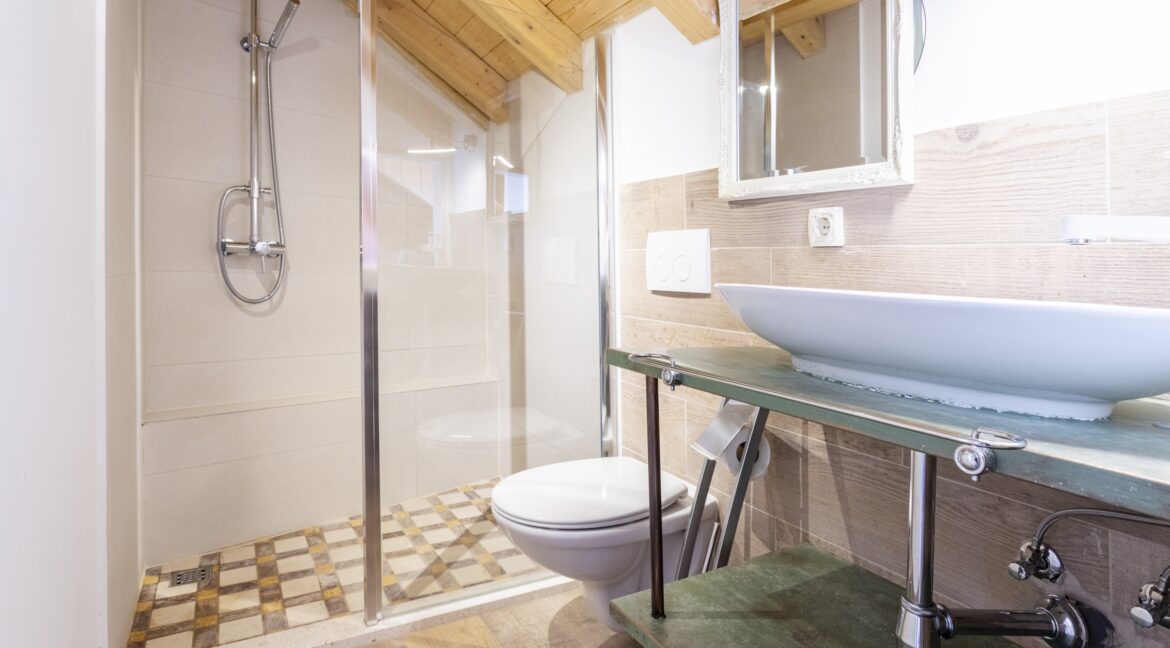tylish Bathroom with Walk-in Shower