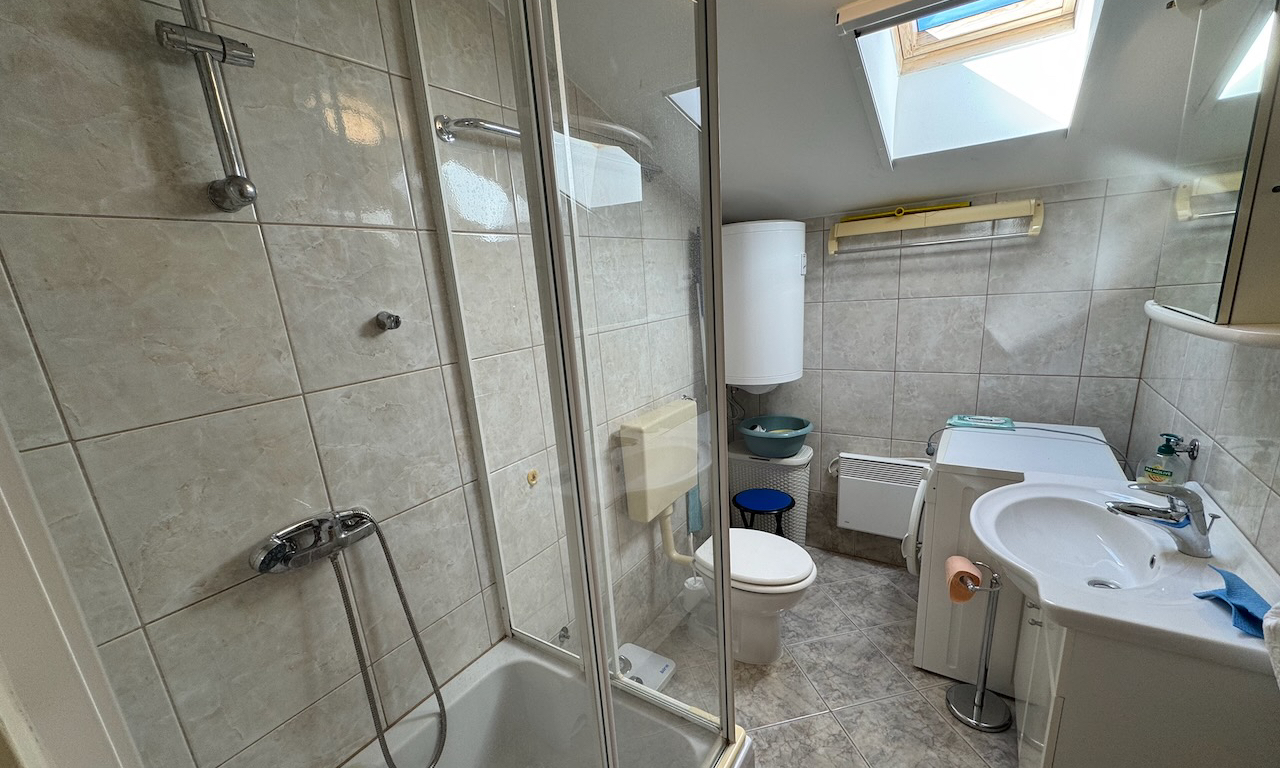 Shower Room in Hvar Apartment IMG_4712